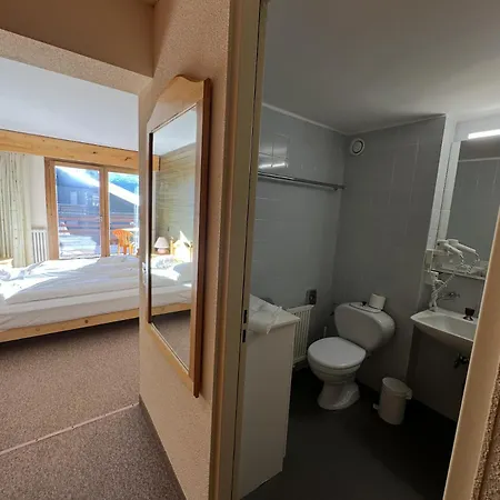 Pop-up Collectif 52 * Anzère